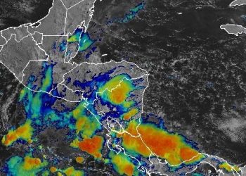 El paso de la onda del este número 10 propicia el ingremento de lluvias en casi todo el país.