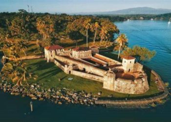 Incendio afectó el área de artesanías del Castillo de San Felipe Lara./Foto: SIC/MCD.