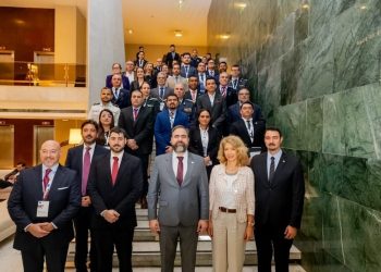 Representantes de los países que participaron en el encuentro de autoridades penitenciarias en Paraguay.