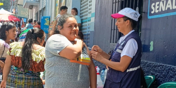 Ministerio de Salud continúa desarrollando jornadas comunitarias de vacunación. (Foto: MSPAS)