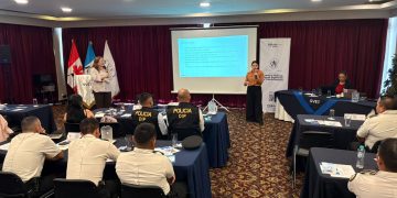 SVET trabaja en el fortalecimiento de la capacidad de los agentes de la PNC. (Foto: SVET)