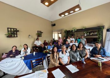 Jutiapanecos refuerzan su identidad xinka con taller impartido por el MCD./Foto: MCD.