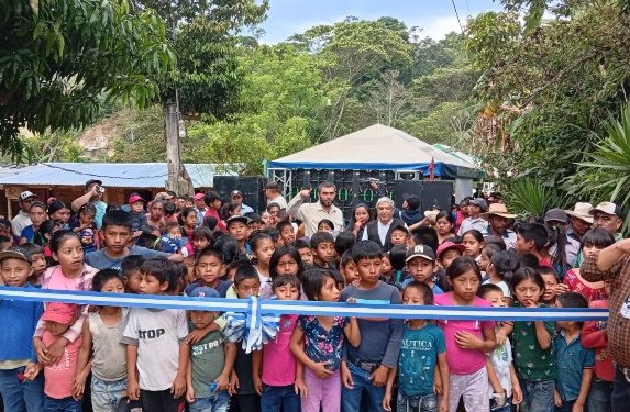 Vecinos de La Unión reciben obra que beneficia su desarrollo y calidad de vida