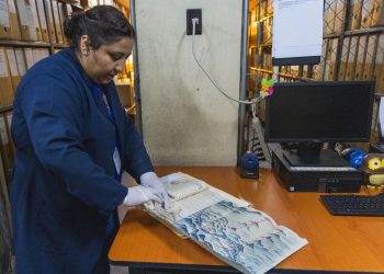 Fortalecen nuevos protocolos para el manejo de documentos históricos./Foto: MCD.
