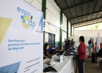 ExpoCAP acerca servicios gratuitos y atención directa a comunidad de Joyabaj, Quiché. (Foto: IGM)
