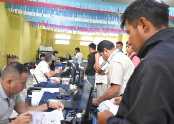 Avanza jornada móvil de servicios integrados en Santa Lucía La Reforma, Totonicapán
