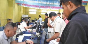 Avanza jornada móvil de servicios integrados en Santa Lucía La Reforma, Totonicapán