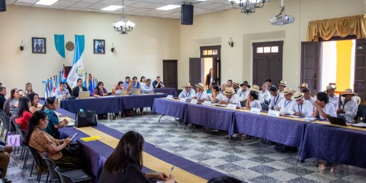 Alta Verapaz da seguimiento a la Agenda Territorial junto al Gran Consejo de Autoridades Jolomná