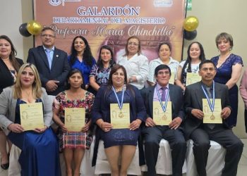 Reconocimiento a la excelencia docente en Quetzaltenango