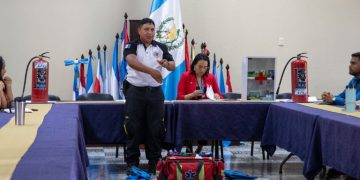 Personal de la gobernación de Alta Verapaz fortalece capacidades en primeros auxilios y atención de emergencias