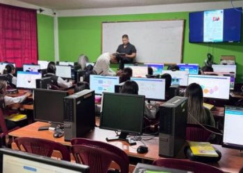 El Ministerio entregará más de 20 mil dispositivos en distintos puntos del país. (Foto: archivo)
