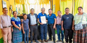Firman convenio para la construcción de puesto de Salud en Purulhá, Baja Verapaz