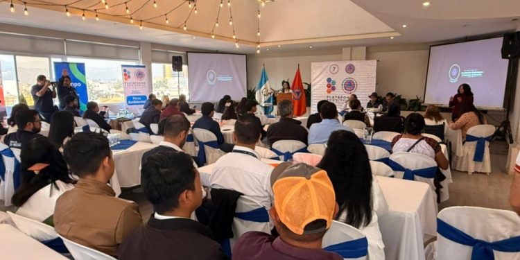 Totonicapán une esfuerzos en la región para fortalecer la prevención y respuesta ante desastres