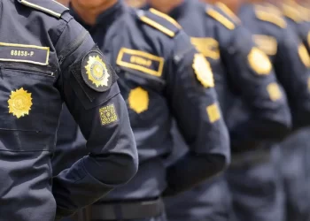 Uniforme de los agentes de la Policía Nacional Civil. / Foto: PNC