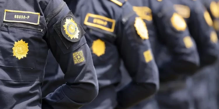Uniforme de los agentes de la Policía Nacional Civil. / Foto: PNC