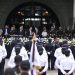 Presidente participa en desfile conmemorativo por el 29 aniversario de la PNC . / Foto: Álvaro Interiano.