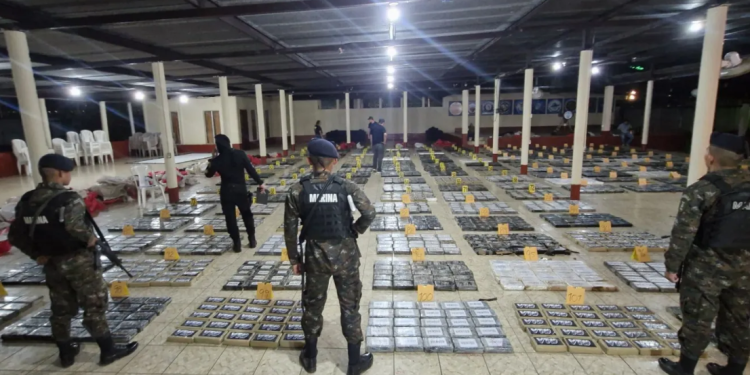 Los avances presentados reflejan el cumplimiento de la misión constitucional del Ejército y el trabajo coordinado con las instituciones responsables de la seguridad y la justicia. / Foto: Ejército