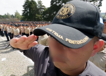 La 29 promoción de guardias, conformada por 214 hombres y 87 mujeres. / Foto: Mingob