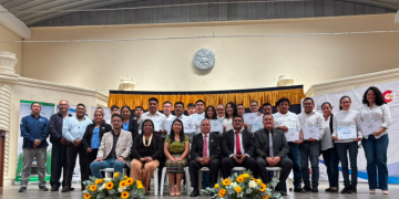 Jóvenes finalizan formación con el Programa Nacional de Escuelas Taller./Foto: Mintrab.