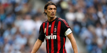 Paolo Maldini es nombrado nuevo entrenador de Italia