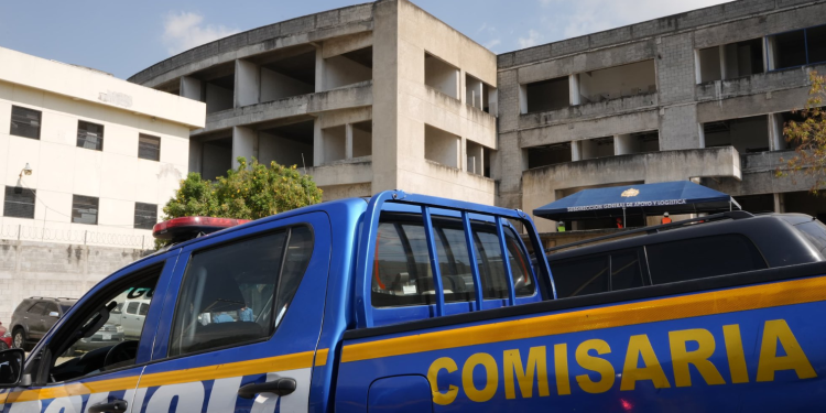 Construcción de sede policial meses atrás. / Foto: Mingob