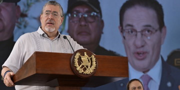 “Prioridad, cuidar a las personas y a los recursos naturales”: Presidente Arévalo en gira por Petén