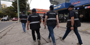 Inspección de Trabajo inicia operativos de verificación del pago del bono 14./Foto: Álex Jacinto.