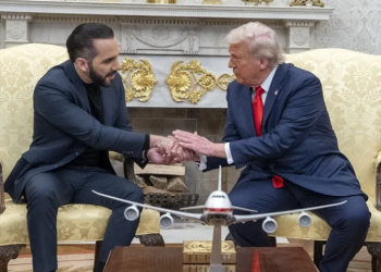 Trump recibirá a Bukele tras el aval en El Salvador a un tercer mandato presidencial