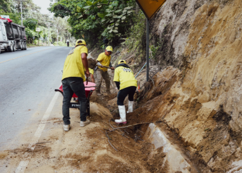 Cierre vial entre San Bartolomé Milpas Altas y Antigua Guatemala./Foto: Covial.