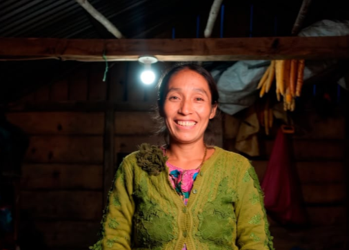 Proyecto de electrificación rural beneficia a familias de Alta Verapaz./Foto: INDE.