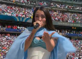 ¿Quién es María Becerra? La cantante que entonó el himno de Argentina en la final del Mundial 2026