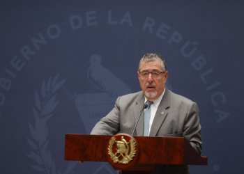 Presidente Arévalo se pronuncia ante represalias a estudiantes de la Usac./Foto: Gilber García.