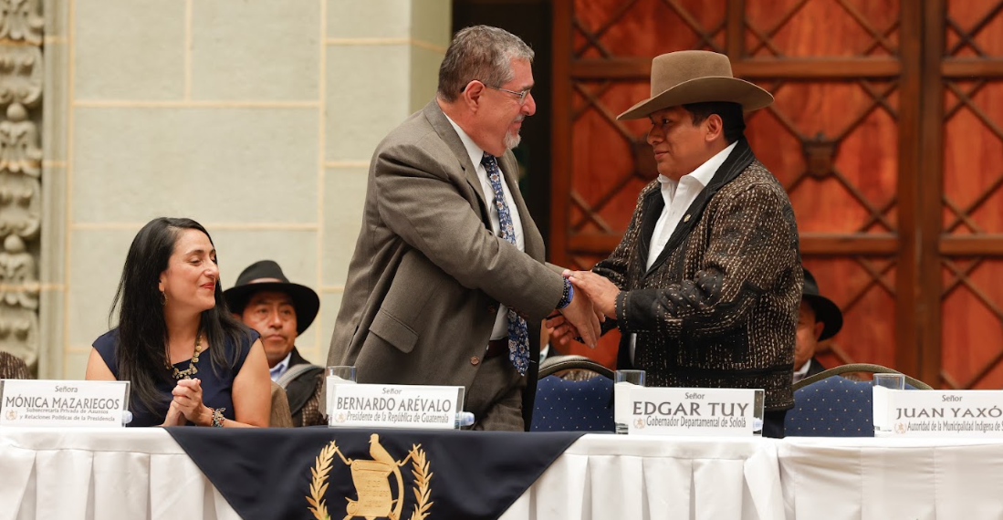Gobierno y Municipalidad Indígena de Sololá firman agenda de trabajo para impulsar el desarrollo de 85 comunidades