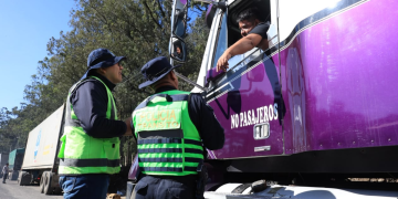PROVIAL orienta a transportistas sobre medidas para fortalecer la seguridad vial