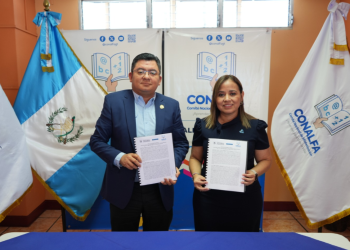 SVET suscribe cartas de entendimiento para prevenir los delitos VET./Foto: SVET.