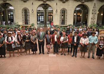 Gobierno y autoridades indígenas de Santa Catarina Ixtahuacán suscriben agenda para impulsar el desarrollo del territorio
