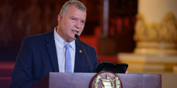 Ejecutivo ya atiende aumento en los precios de los combustibles./Foto: Analí Camey.