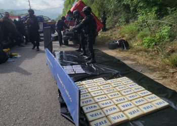 El hallazgo se registró en el kilómetro 145 de la carretera Interamericana, en el ingreso principal a Zacapa. / Foto: PNC