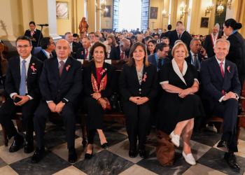 Guatemala fortalece vínculos de cooperación durante misión oficial en la República del Perú