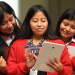 Alumnos agradecen al Gobierno por la entrega de tablets que los ayudarán en sus estudios