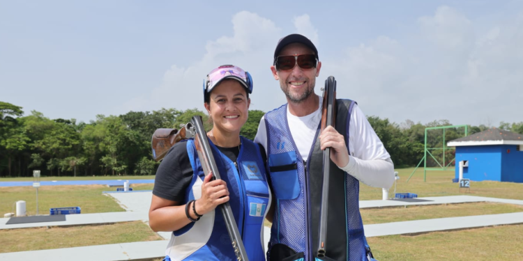 Waleska Soto y Jean Pierre Brol ganan plata en foso por equipos mixtos en Santo Domingo 2026