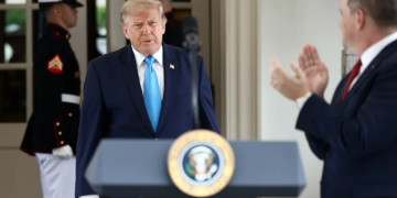 Trump dice que Israel está «muy contento» con acuerdo para desarme de Hamás en Gaza