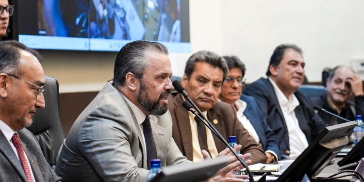 MEM informó que ya arribaron al país embarcaciones con etanol. (Foto: MEM)