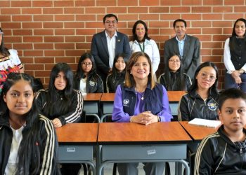 Vicepresidenta Karin Herrera: Llegamos a 149 Clubes de Ciencia en 20 departamentos