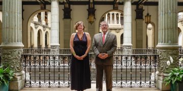 Mariana Mazzucato visitó Guatemala para el abordaje del crecimiento económico de manera integral. (Foto: Gobierno de Guatemala)