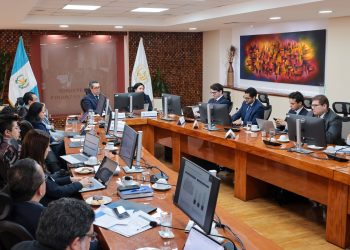 Misión de Fitch Ratings realiza visita en Guatemala