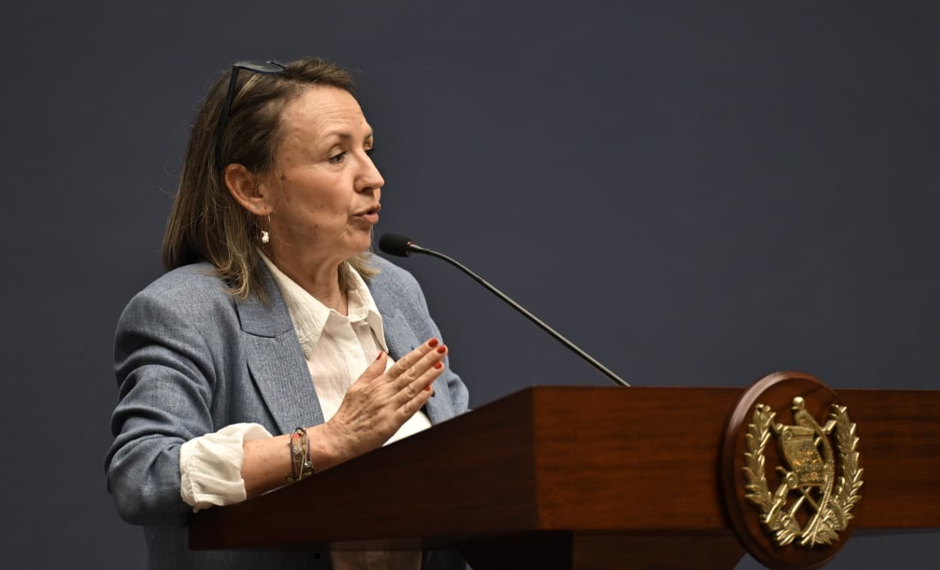 La ministra de ambiente Patricia Orantes compartió los avances que han realizado en manejo de licencias ambientales. (Foto: Álvaro Interiano)