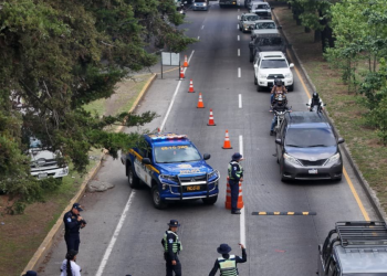 El impuesto sobre circulación de los vehículos se podrá pagar al 31 de diciembre. (Foto: DT PNC)