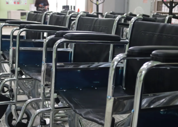 18 nuevas sillas de ruedas fortalecen la atención a pacientes en el hospital de Totonicapán. (Foto: MSPAS)