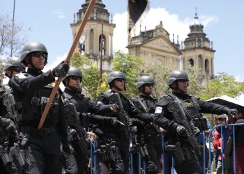 La PNC hizo un llamado a las familias guatemaltecas para asistir a esta celebración y acompañar el recorrido conmemorativo. / Fotos: SCSP Archivo